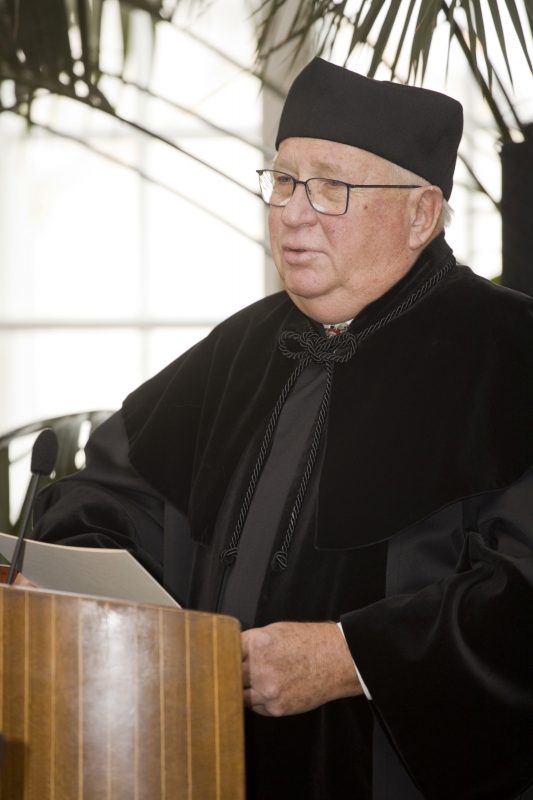 Doktor honoris causa - prof. Piotr Kasprzak