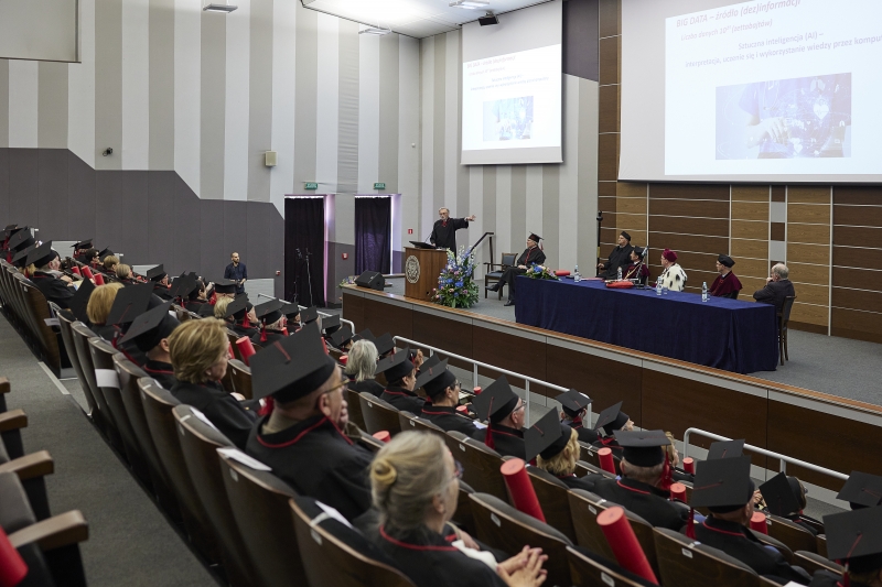 Odnowienie po 50 latach dyplomów lekarza