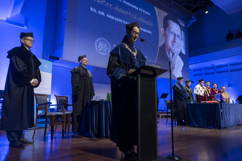 Uroczystość nadania tytułu doktora honoris causa ks. dr. Arkadiuszowi Nowakowi