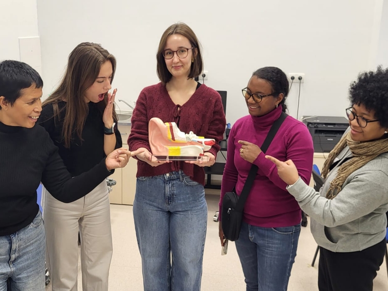 Wizyta delegacji z Madagaskaru w Zakładzie Protetyki Słuchu