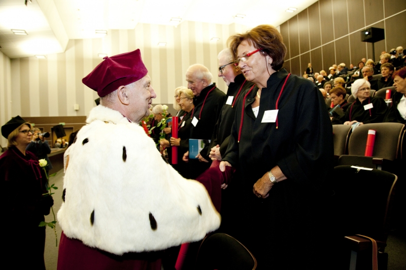 Odnowienie dyplomów po 50 latach - Wydział Lekarski i Oddział Stomatologii