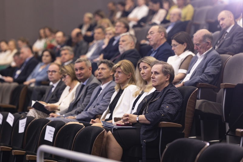 Doktor Honoris Causa - prof. Bożena Michniak-Kohn