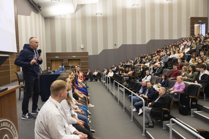 Drzwi Otwarte UMP 2025