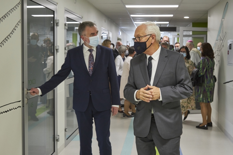 Nowe oddziały w Szpitalu Klinicznym im. Karola Jonschera