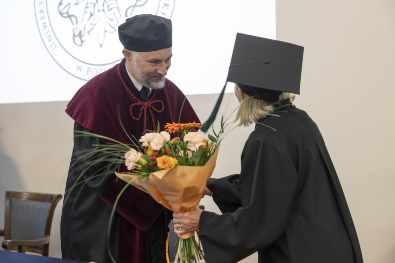 Odnowienie po 50 latach dyplomów lekarza dentysty