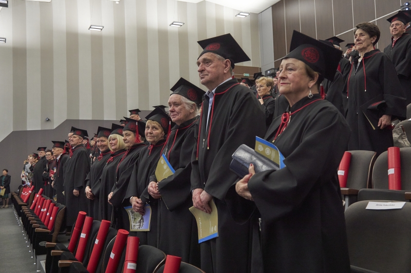 Odnowienie po 50 latach dyplomów lekarza