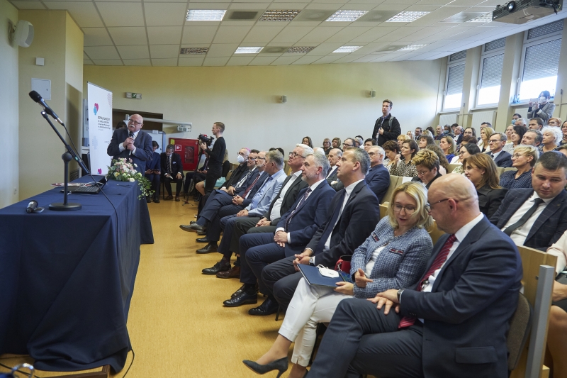 Nowe oddziały w Szpitalu Klinicznym im. Karola Jonschera