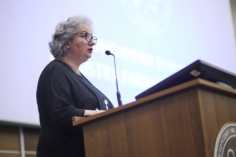 Odnowienie dyplomów magistra farmacji po 50 latach