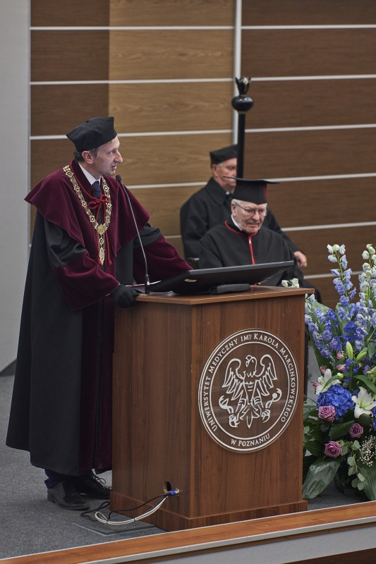 Odnowienie po 50 latach dyplomów lekarza