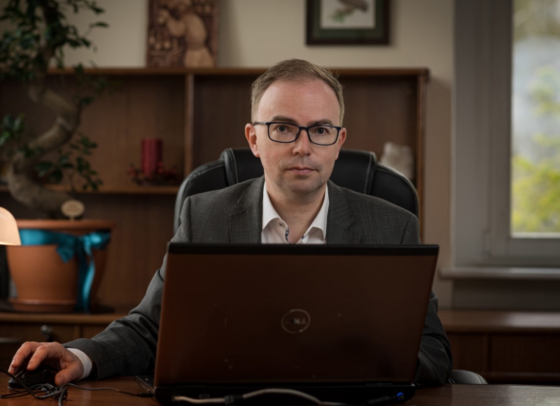 prof. dr hab. Michał Nowicki