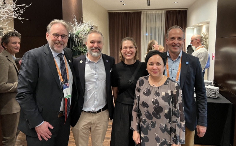 Zespół z II Kliniki Neonatologii UMP na konferencji jENS 2025 w Belgradzie