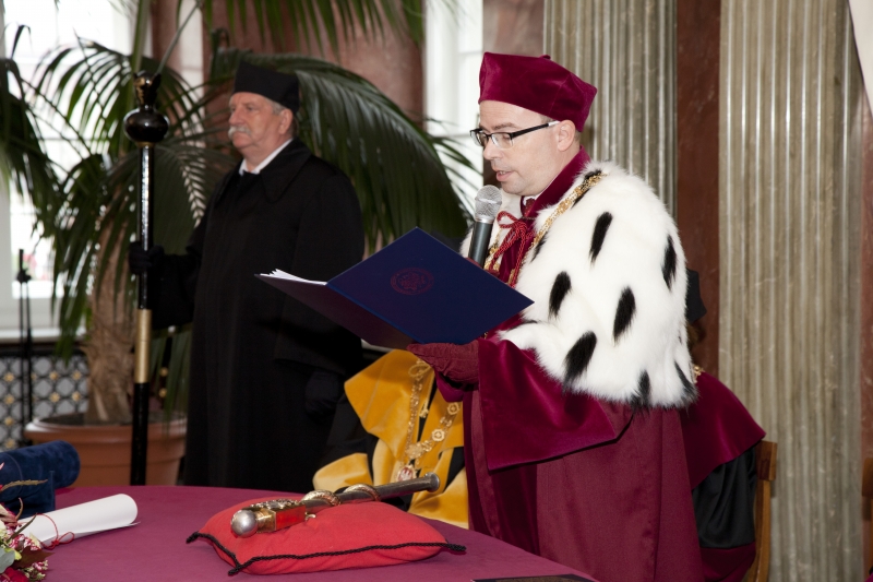 Doctor Honoris Causa - prof. Eli Y. Adashi