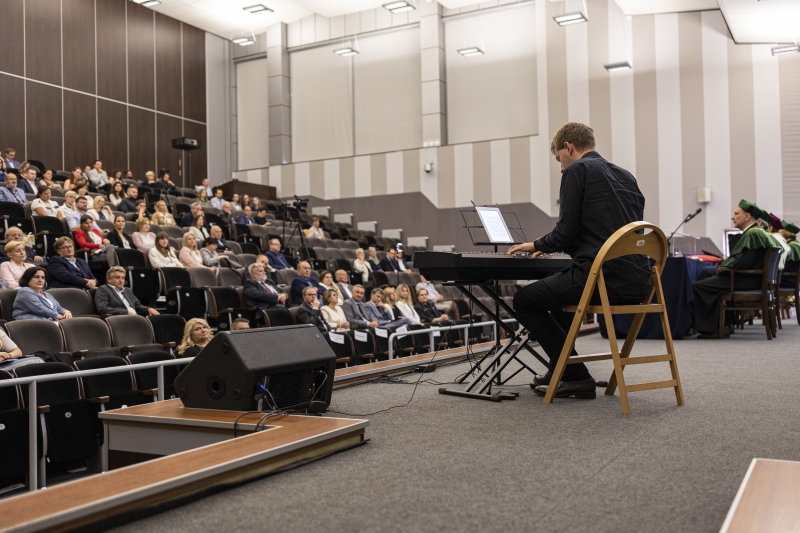 Doktor Honoris Causa - prof. Bożena Michniak-Kohn